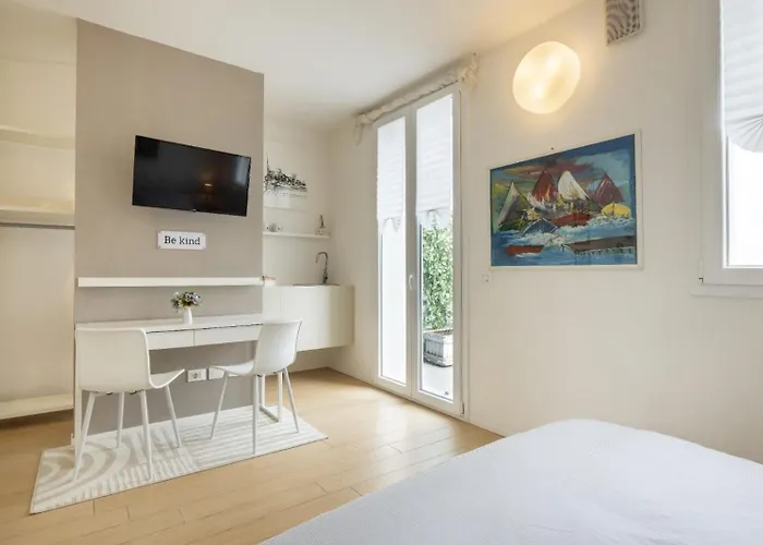 Ca Bianca Ventisette Oda ve Kahvaltı Riccione