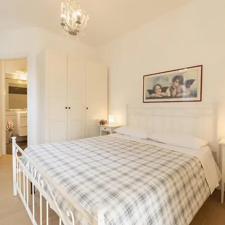 Ca Bianca Ventisette Riccione