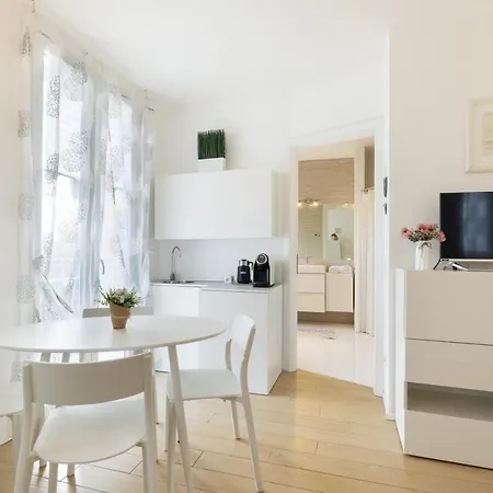 Ca Bianca Ventisette Nocleg ze śniadaniem Riccione