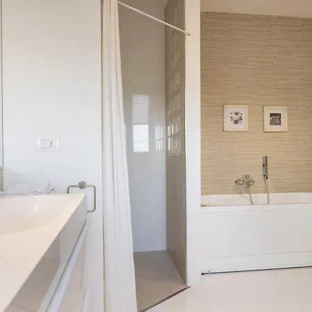 Ca Bianca Ventisette Riccione