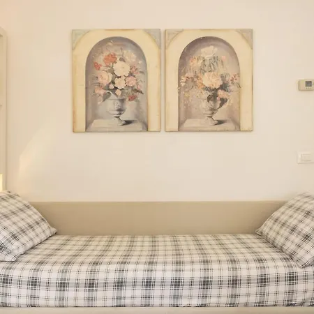 Nocleg ze śniadaniem Ca Bianca Ventisette Riccione