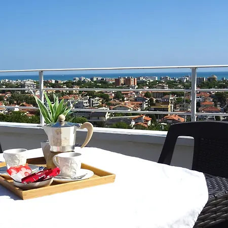 Ca Bianca Ventisette 4* Riccione