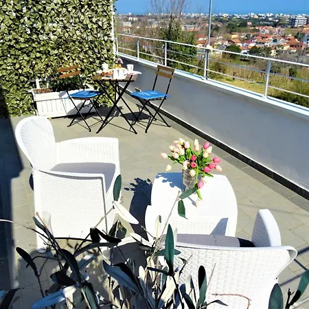 Ca Bianca Ventisette ריצ'יונה