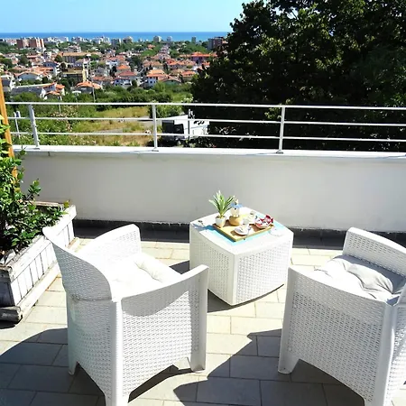 Ca Bianca Ventisette לינה וארוחת בוקר