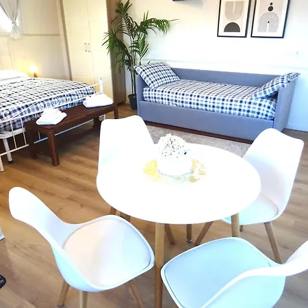 Ca Bianca Ventisette 4* Riccione