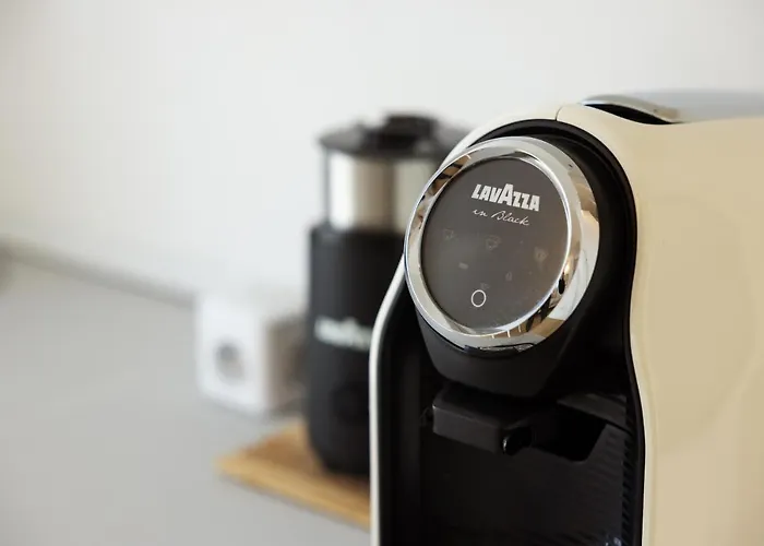 Cá Bianca Ventisette 4* Riccione