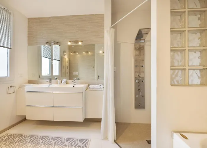 Ca Bianca Ventisette לינה וארוחת בוקר ריצ'יונה