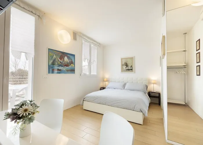 Ca Bianca Ventisette 4*