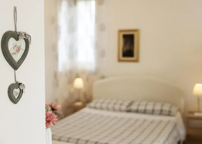 Ca Bianca Ventisette לינה וארוחת בוקר