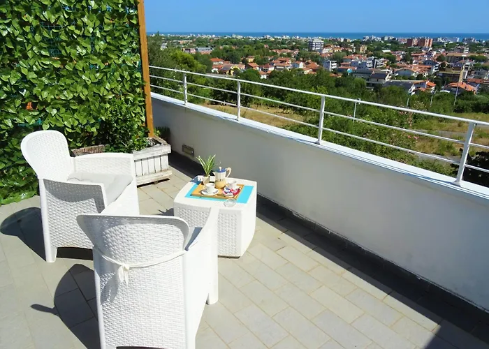 Ca Bianca Ventisette 4*